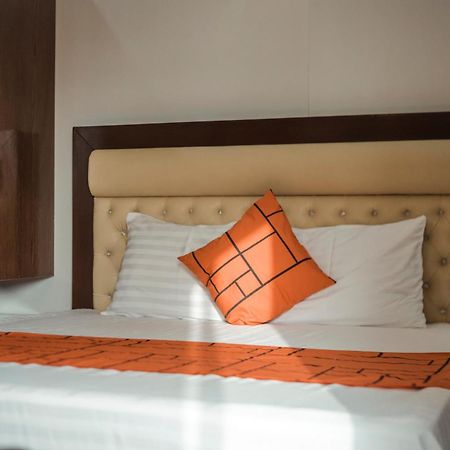 Goho Rooms Badar Karachi Luaran gambar
