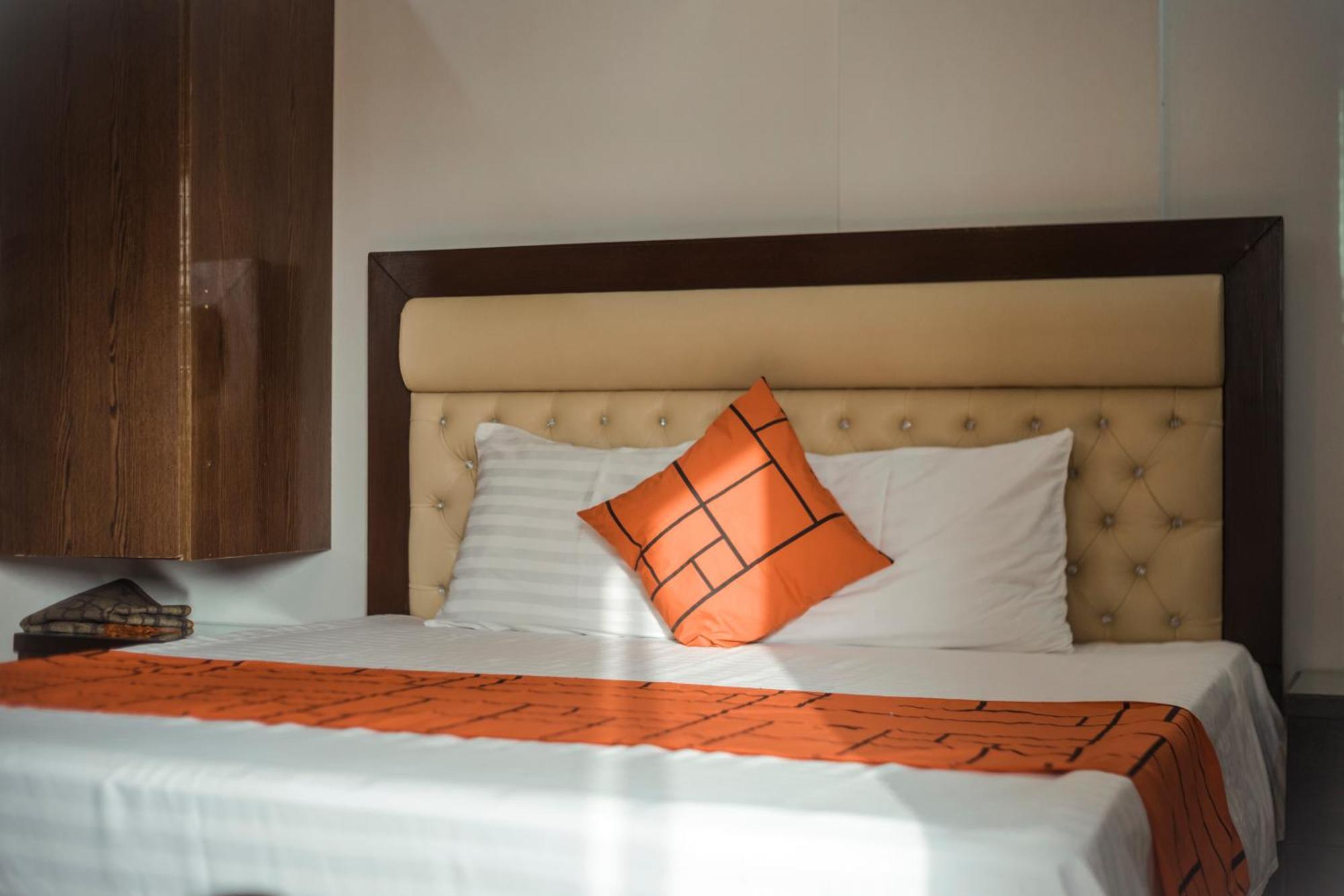 Goho Rooms Badar Karachi Luaran gambar