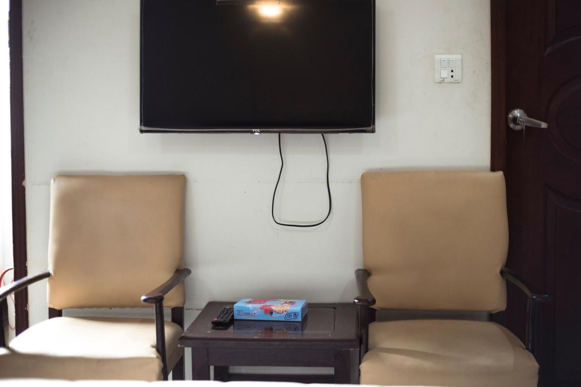 Goho Rooms Badar Karachi Luaran gambar