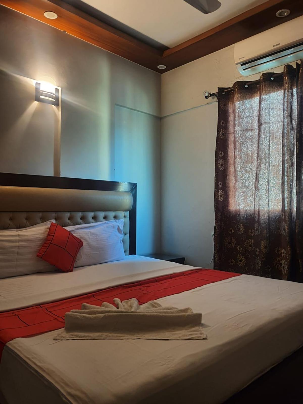 Goho Rooms Badar Karachi Luaran gambar