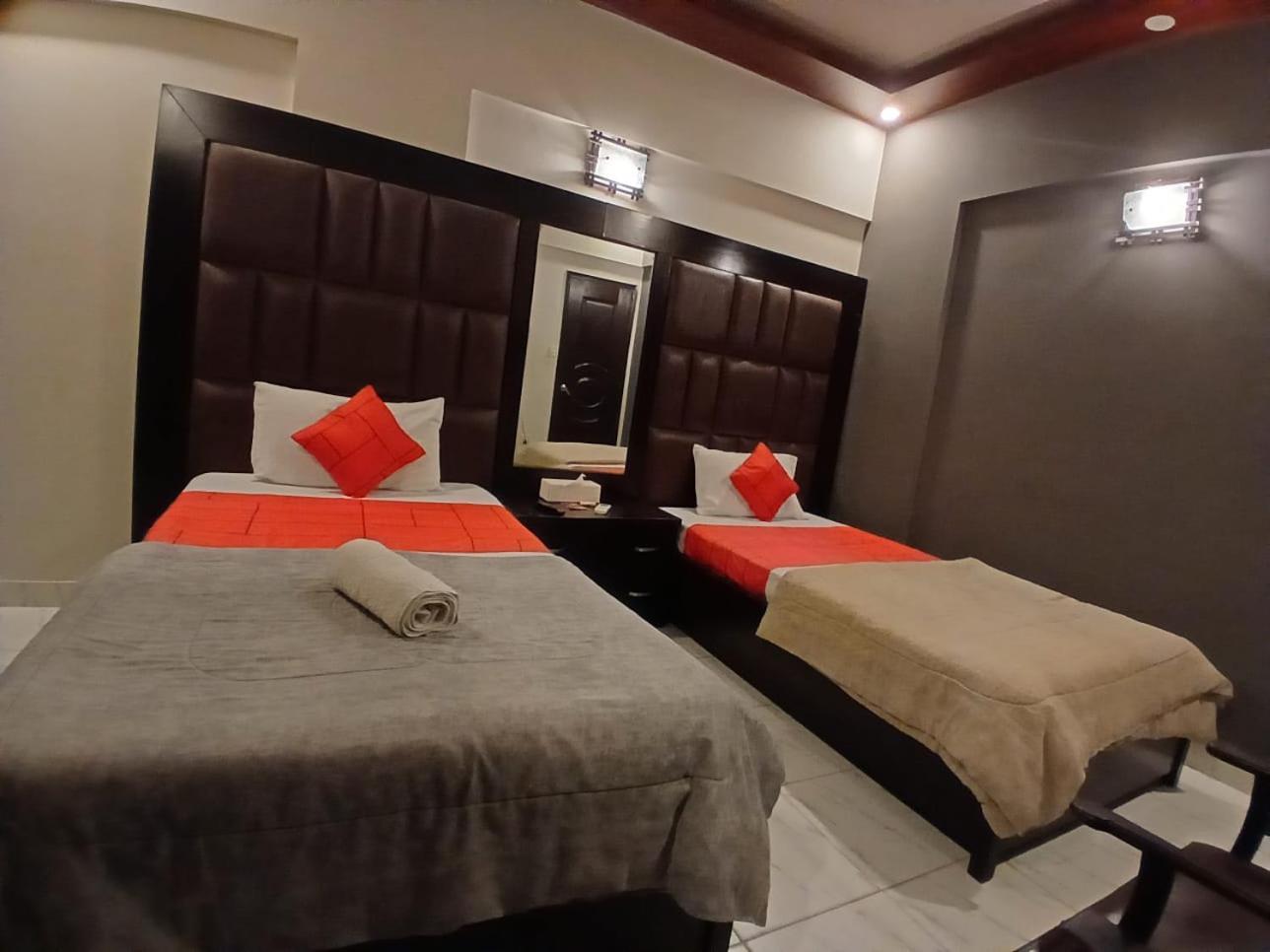 Goho Rooms Badar Karachi Luaran gambar