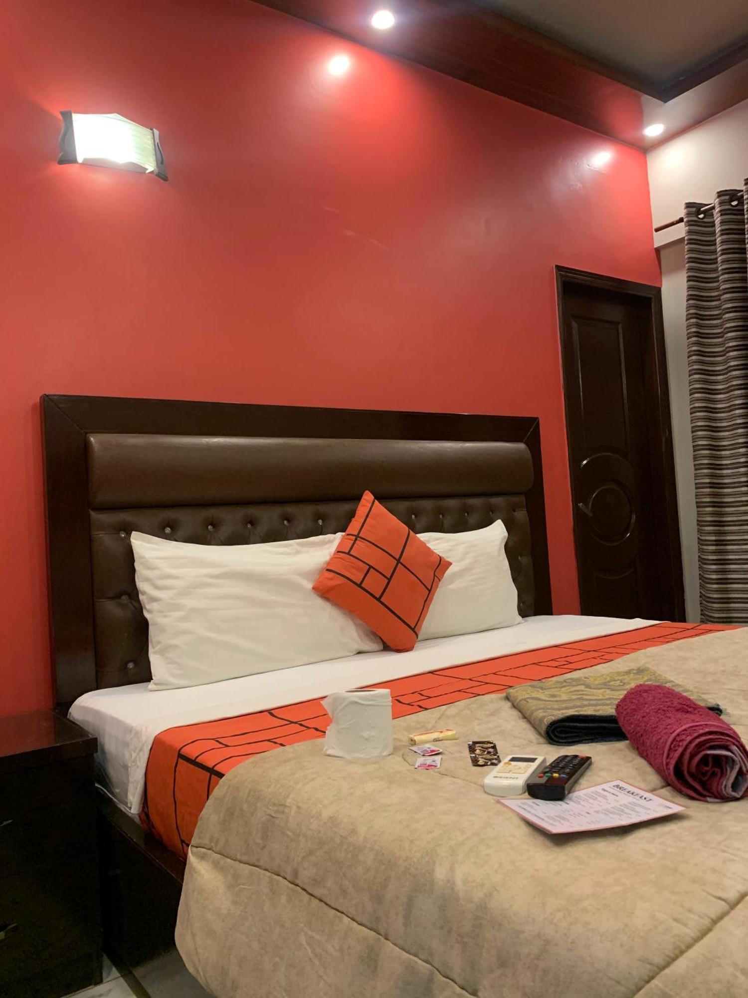 Goho Rooms Badar Karachi Luaran gambar